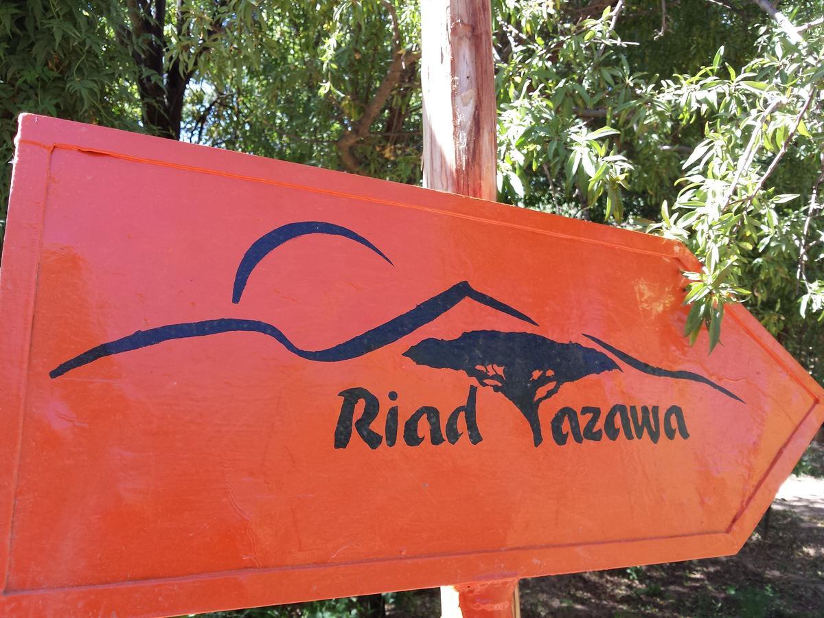 Riad Tazawa Ibrahene ภายนอก รูปภาพ
